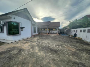 Qairina Homestay